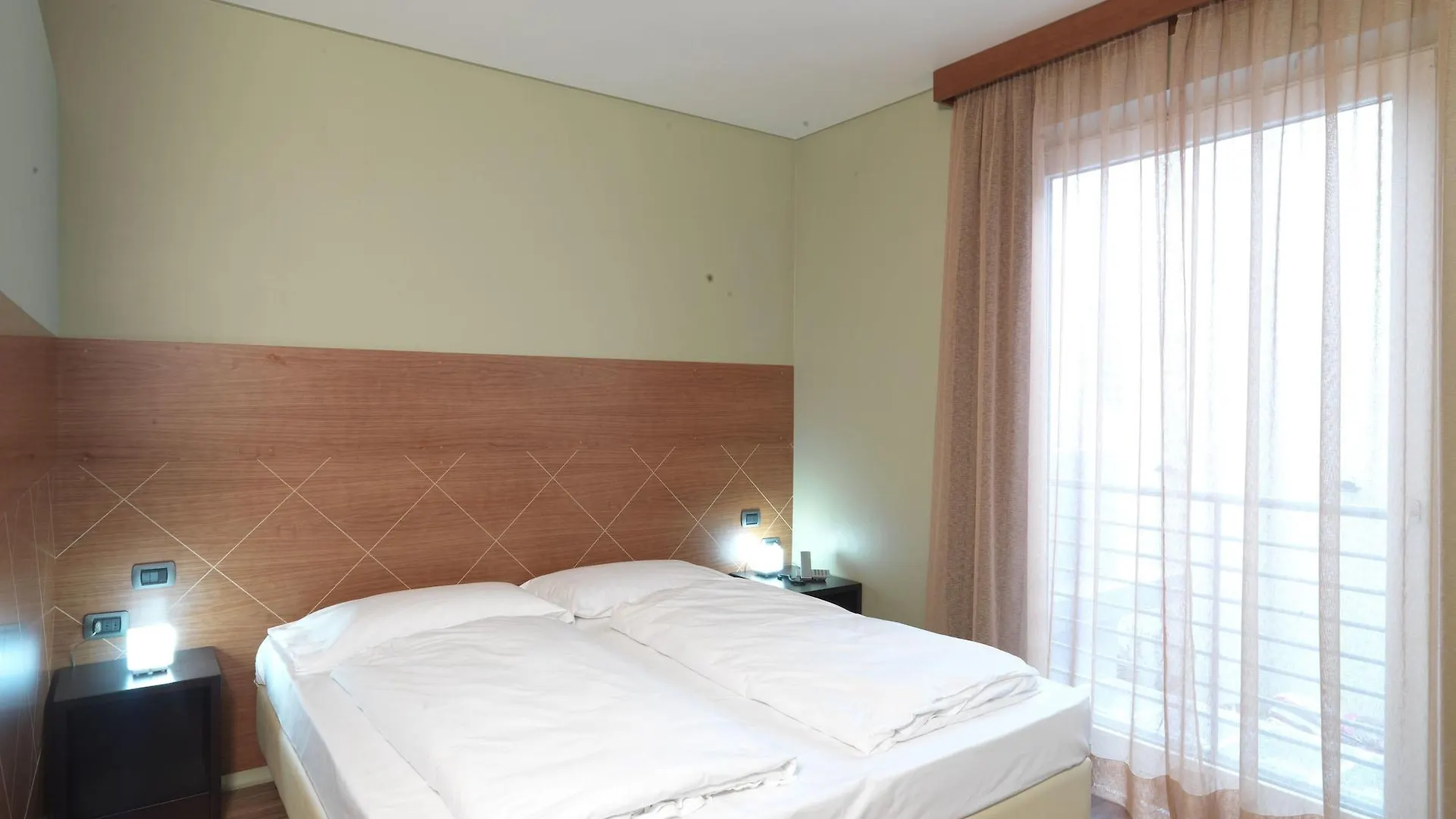 Empoli Hotel 3*,  Italia