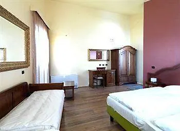 Empoli Hotel 3*,  Italia